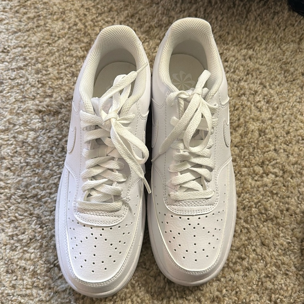 Nike White Women’s Court vision low next nature shoes size 9